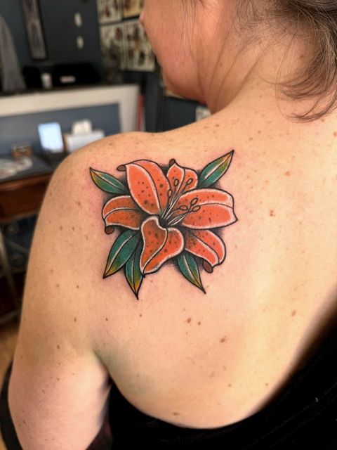 Colour tiger lily shoulder tattoo